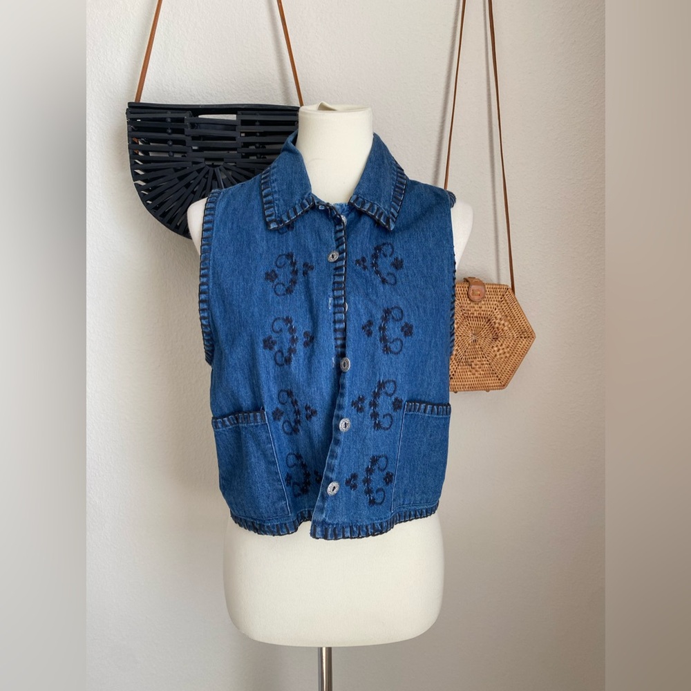 Vintage Sun River Clothing Co Denim Embroidered Button Vest, Size Small